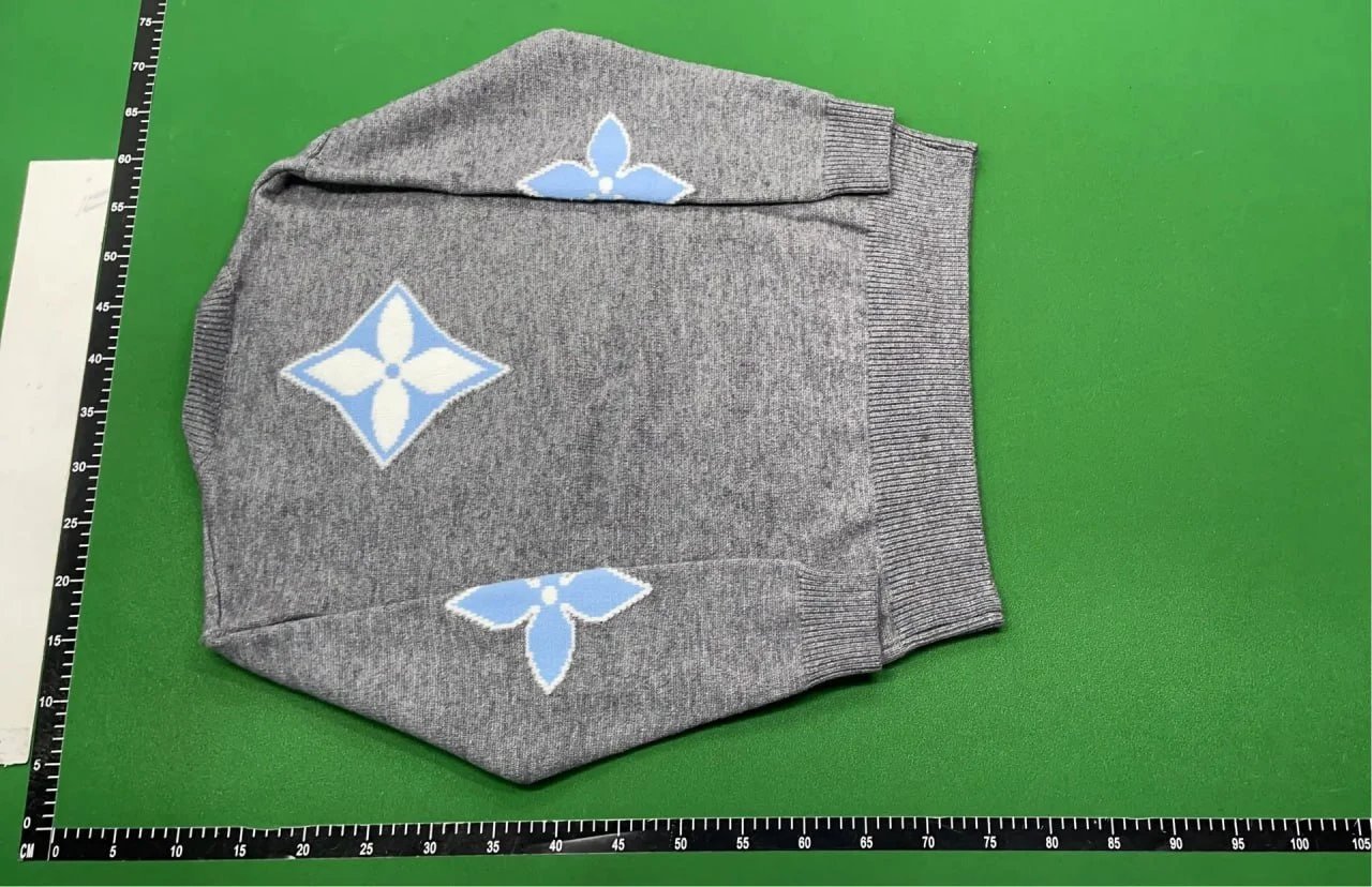 LV Sweaters                                  -4