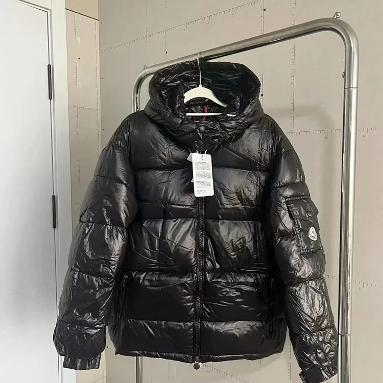 Moncler down NFC