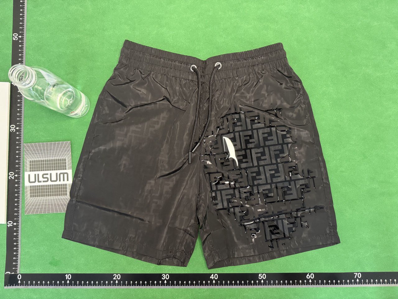 Fendi shorts  -2