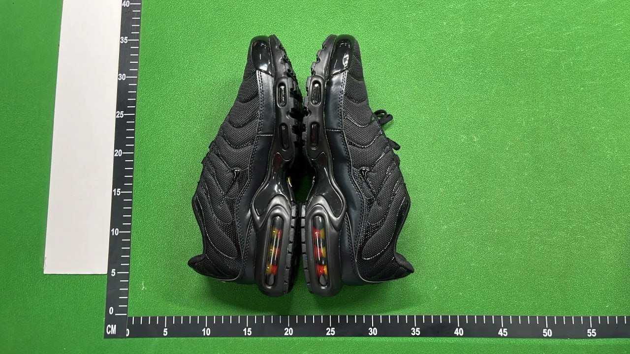 Nike Air Max Plus -4