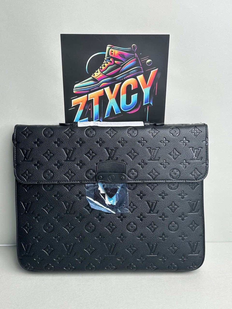 Louis Vuitton Bag                                 -2