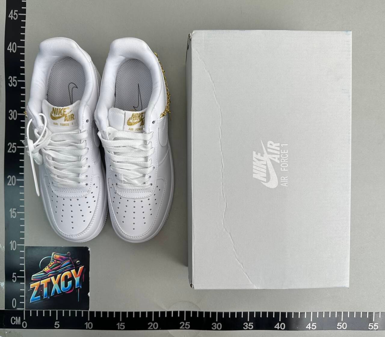 Nike Air Force 1                                 -5