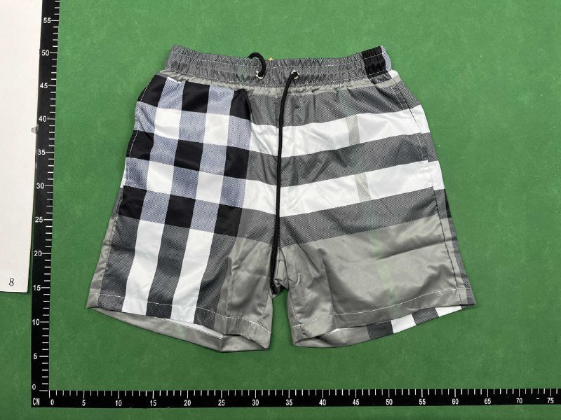Burberry shorts -4