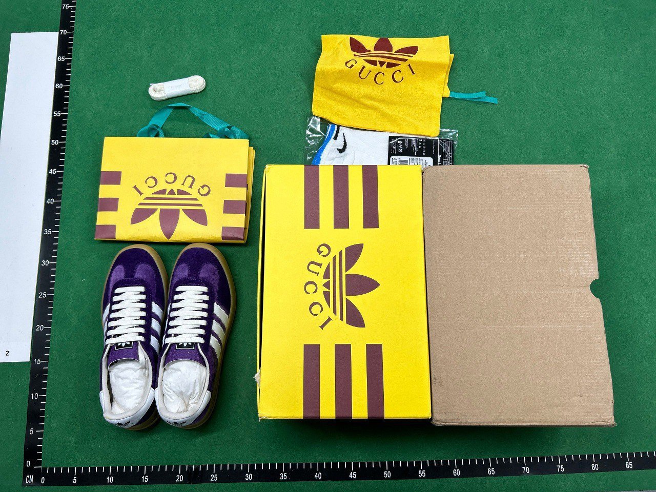  Gucci x Adidas                                                         -4
