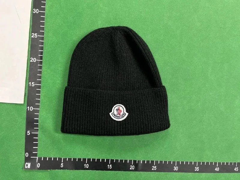  Moncler Beanie  -2