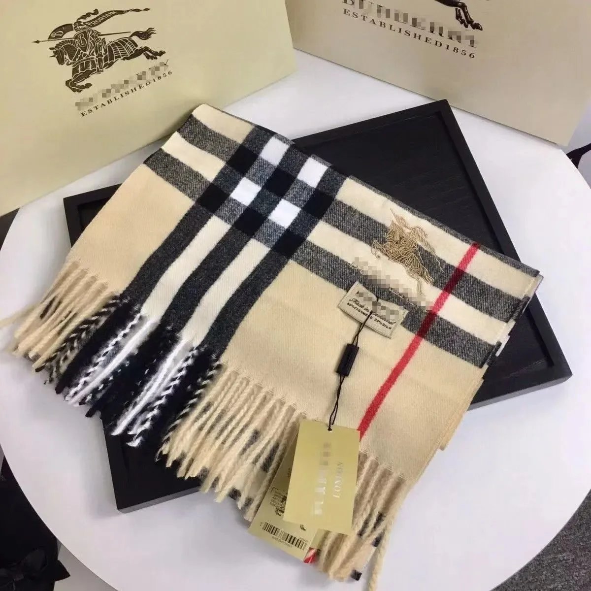 Burberry scarf                                 -3