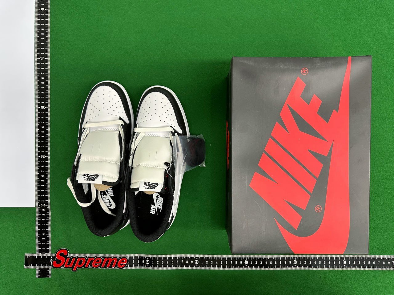  Jordan 1 Low x Travis Scott -4