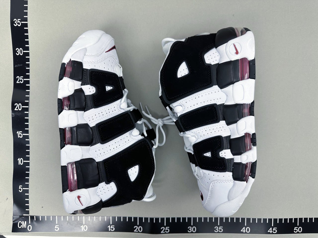 Nike Air More Uptempo  -2