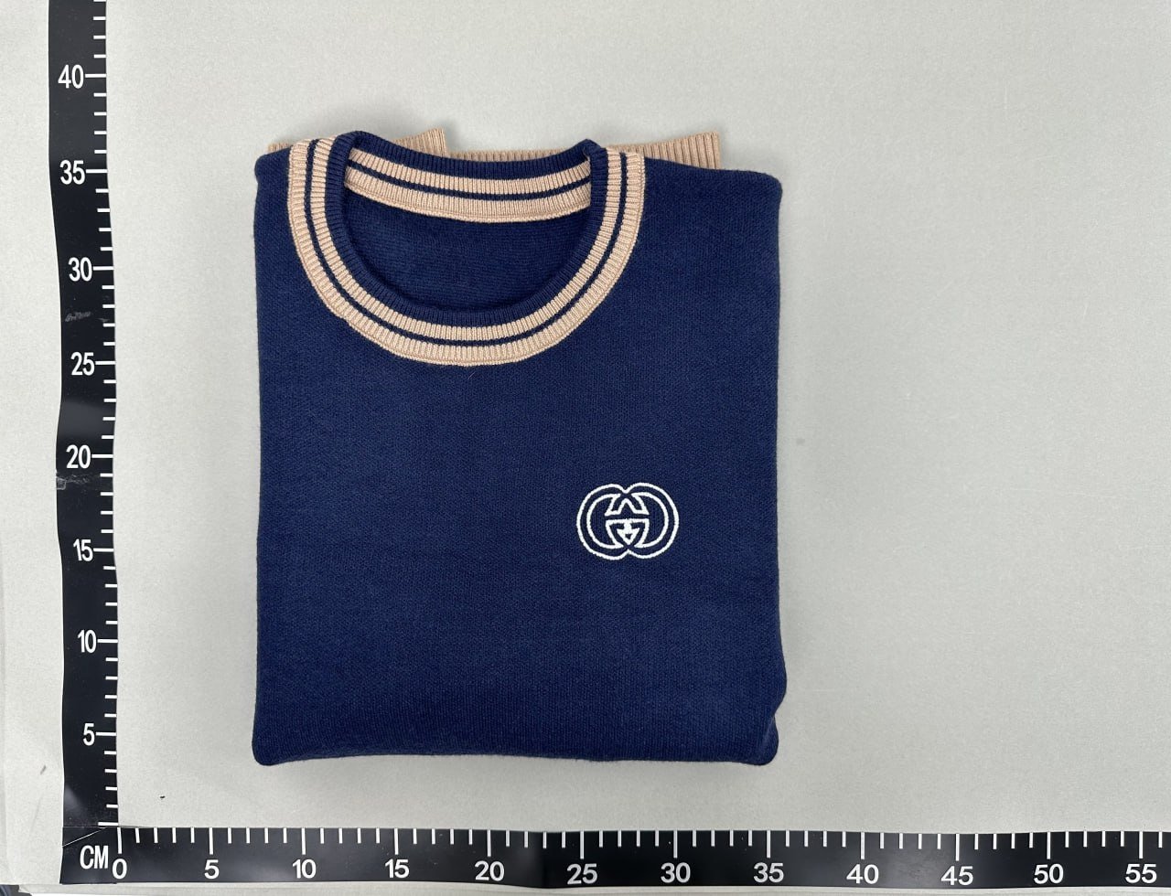 Gucci Sweater  -4