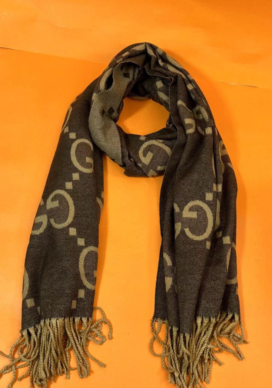 Burberry/LV/Fendi  Scarf -3