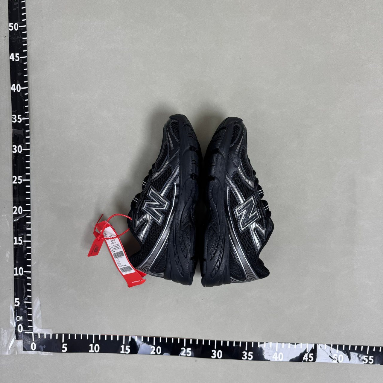 New Balance 1906/740 shoes/sneakers -2