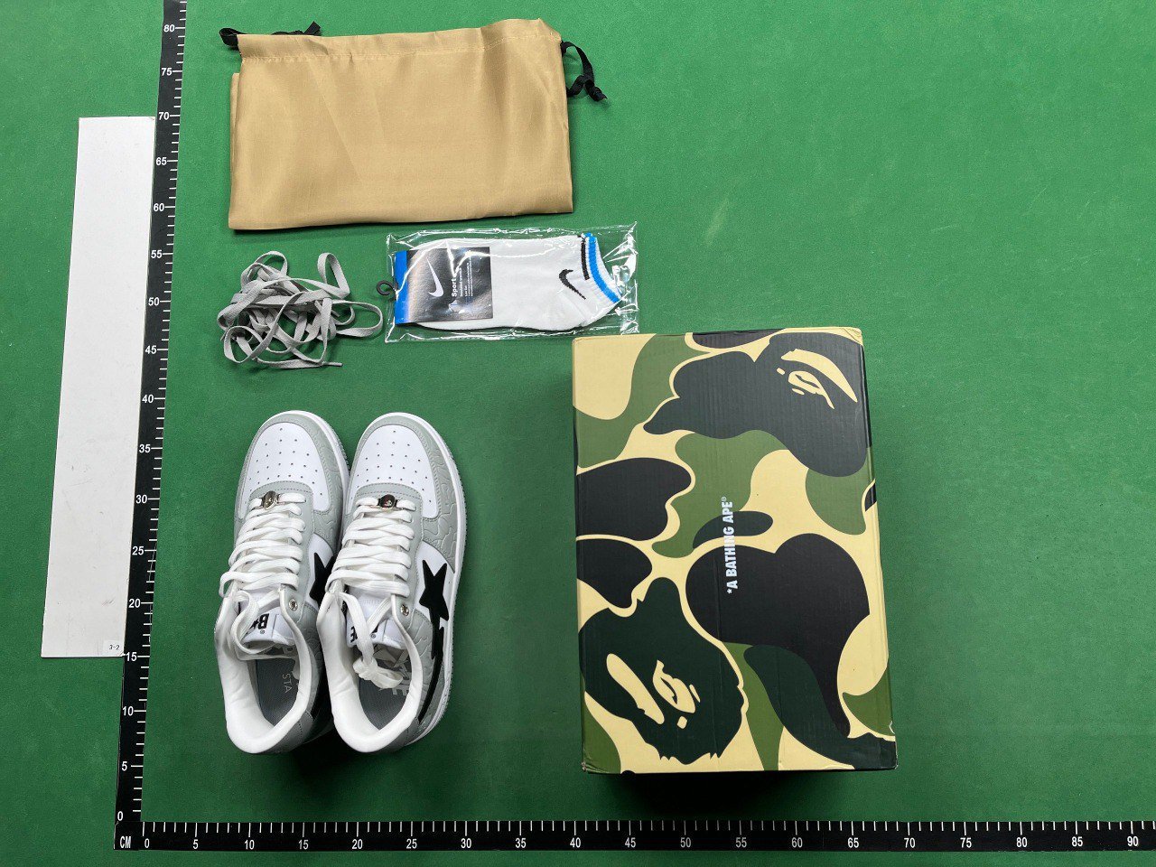 BAPE                                                                           -3