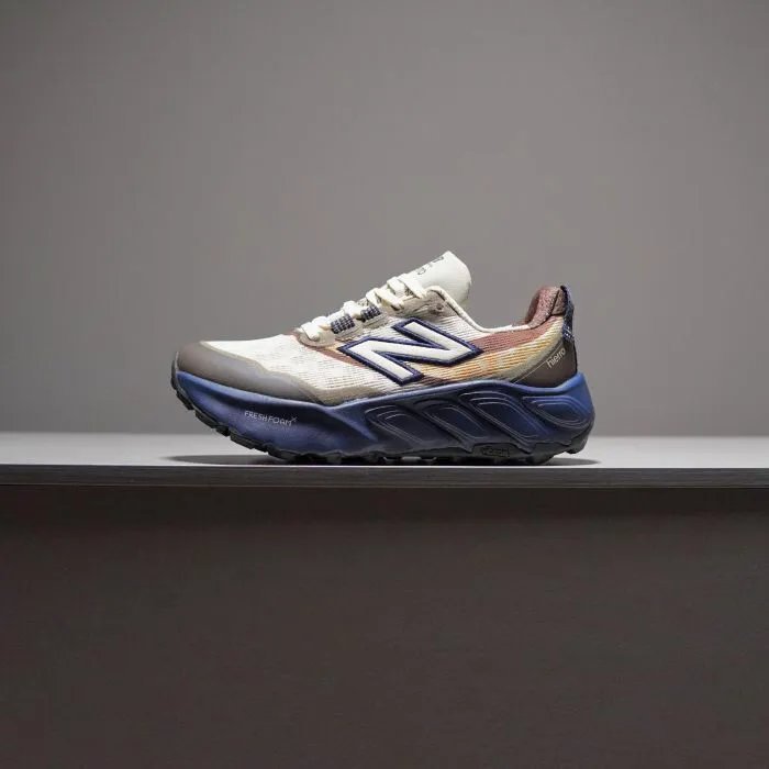 new balance hierro V9 shoes -5