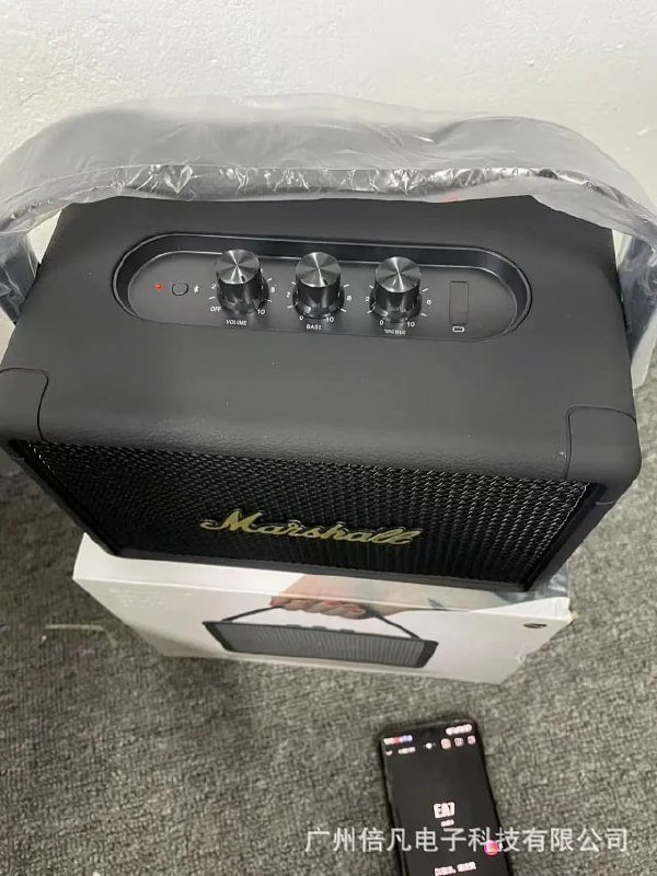 Marshall speakers -3