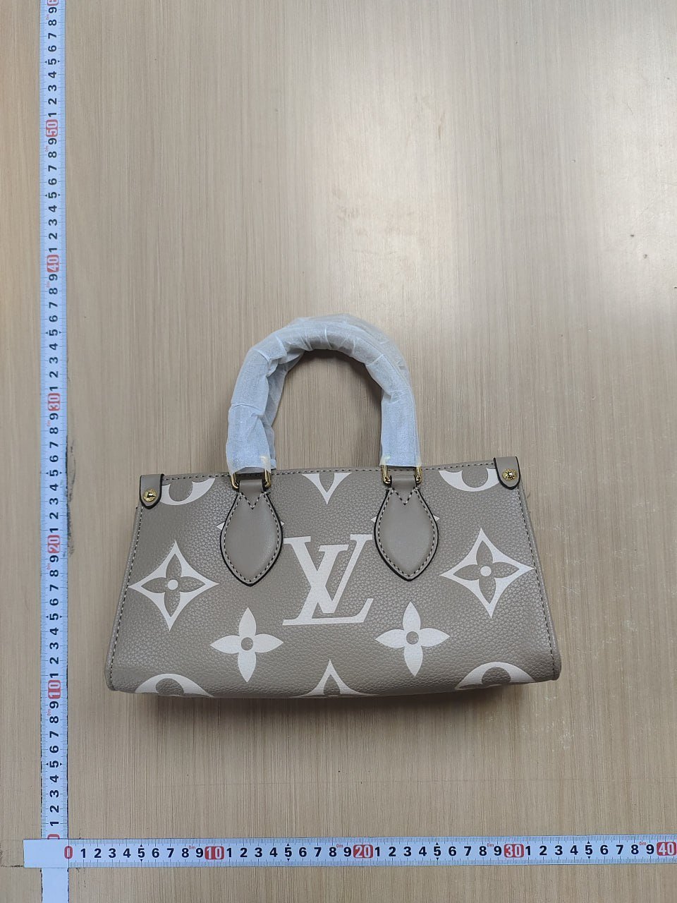 LV Bag -2