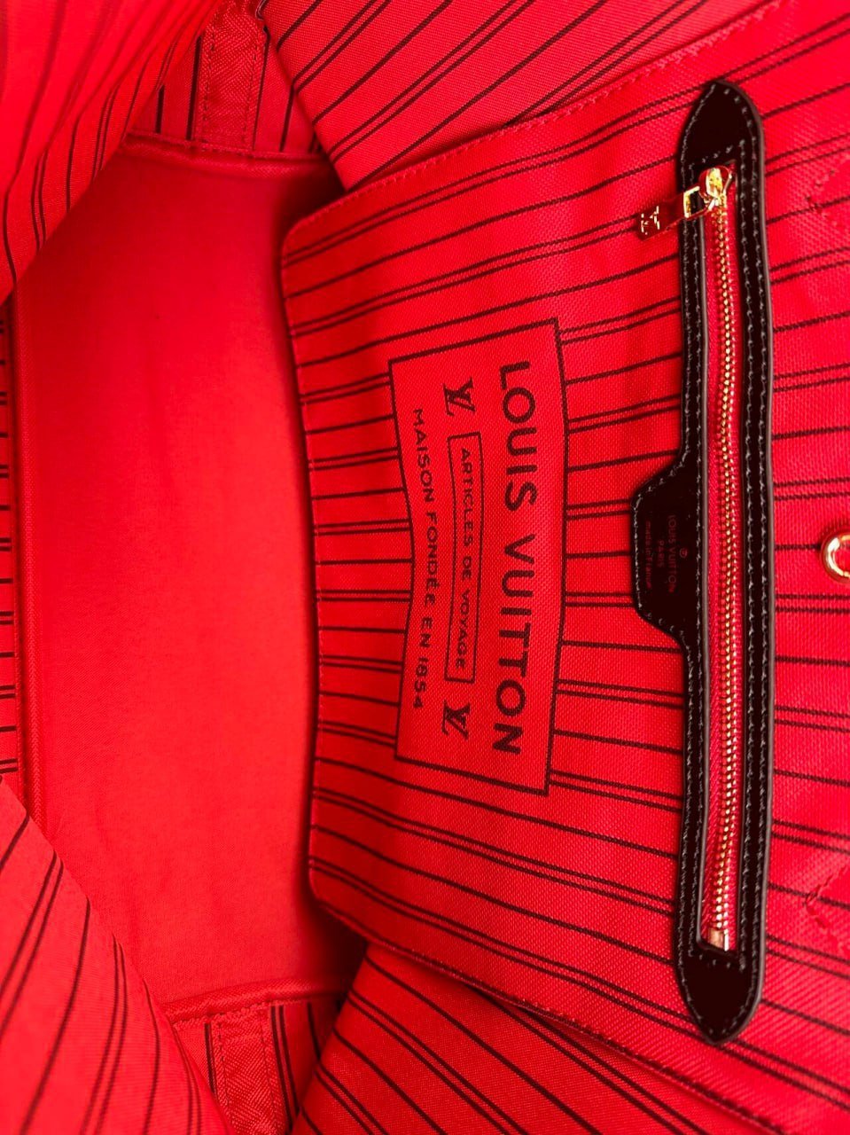 Louis Vuitton Bag -3