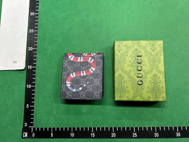  Gucci wallet  -4