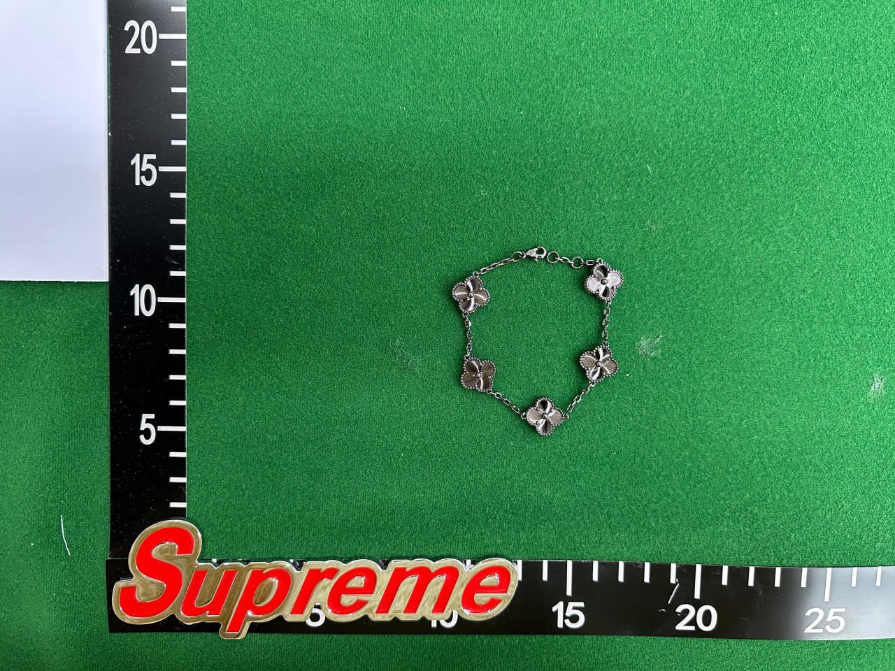 Van Cleef & Arpels Necklaces -2