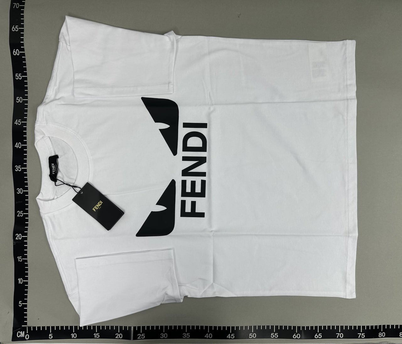  Fendi Tee  -3