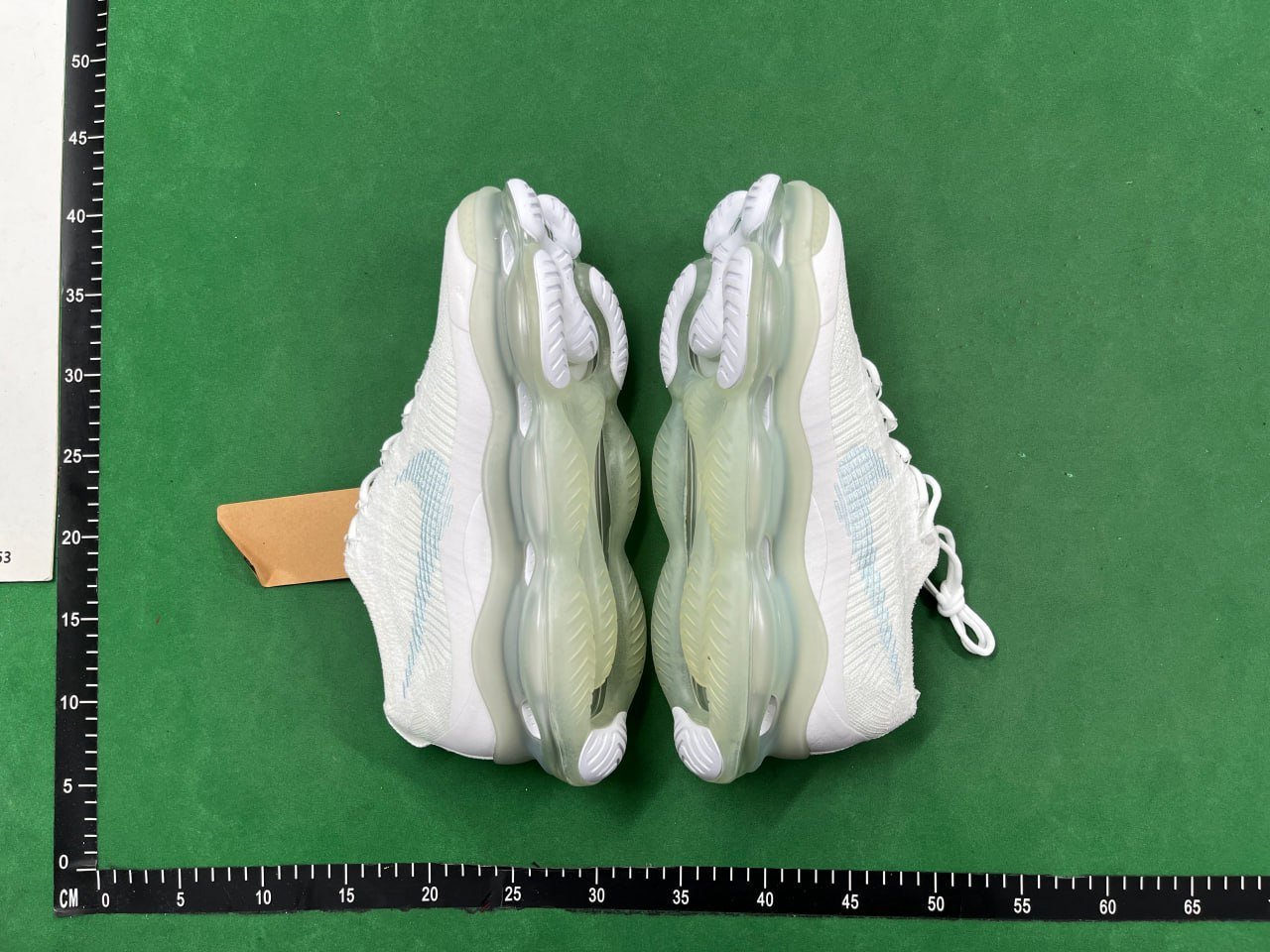 NIKE Air Max Scorpion Flyknit -3