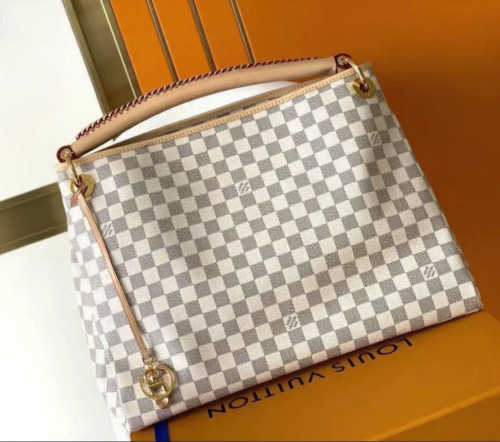 Louis Vuitton  LV NFC genuine leather bag -4
