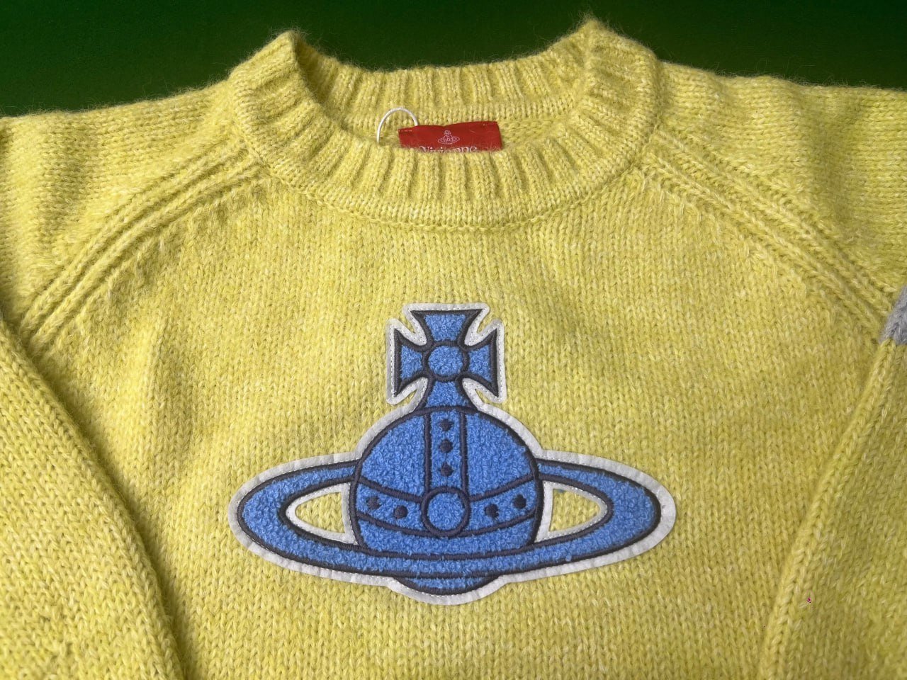 vivienne west wood sweater -4