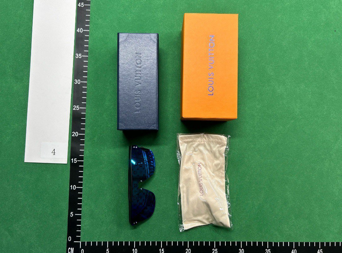 LV High-Quality Sunglasses -5