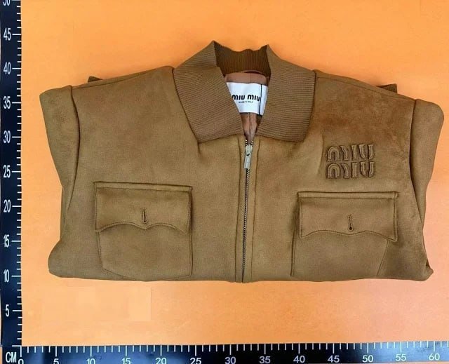 CAZADORA MIU MIU -4