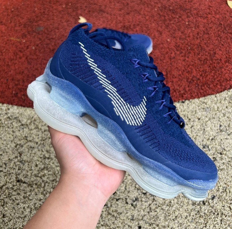 NIKE Air vapormax 2 -3