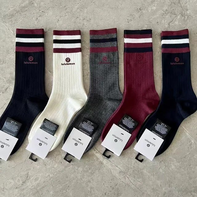 Lululemon socks -2