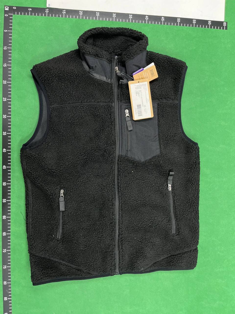 Patagonia vests  sweatshirts -3