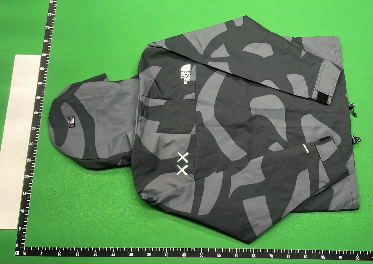 North Face x Kaws Jacket -3