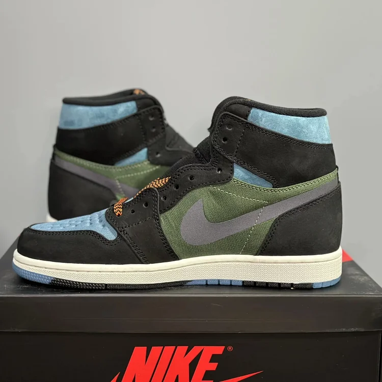 DIOR x Jordan Air Jordan 1