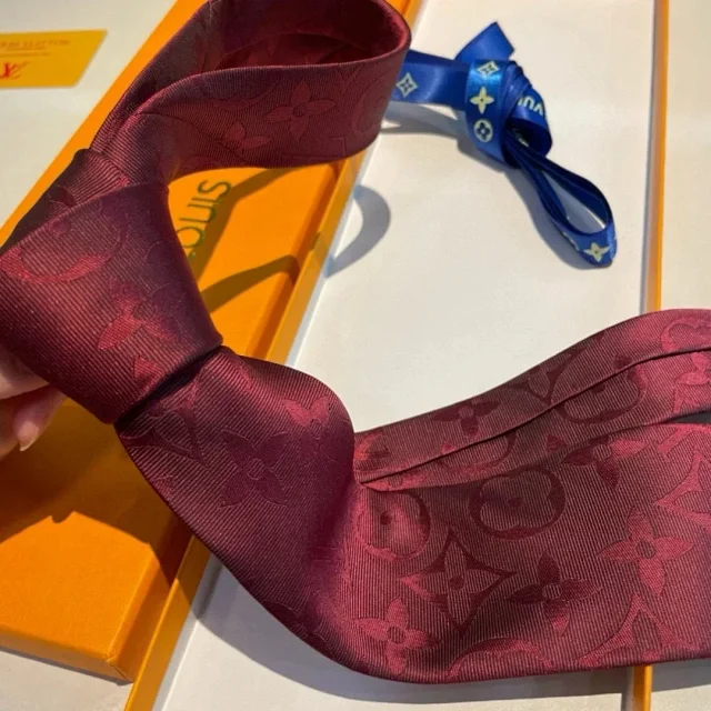 Louis Vuitton Tie -2