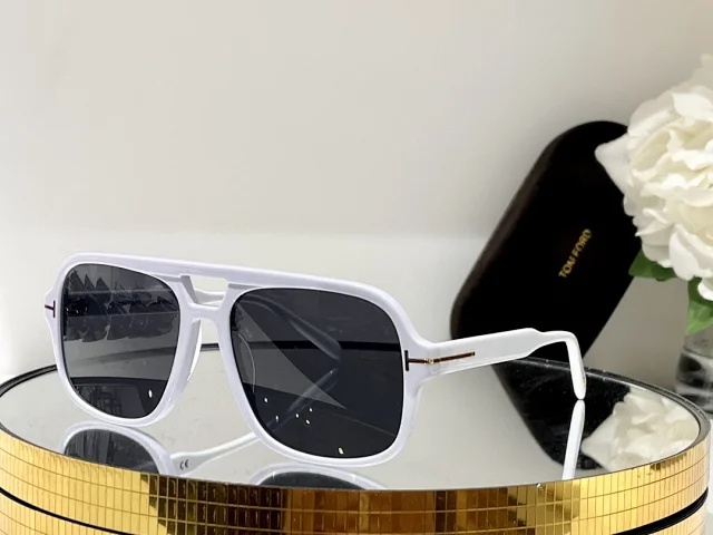 Tom Ford Sunglasses ( 32 + styles) -3