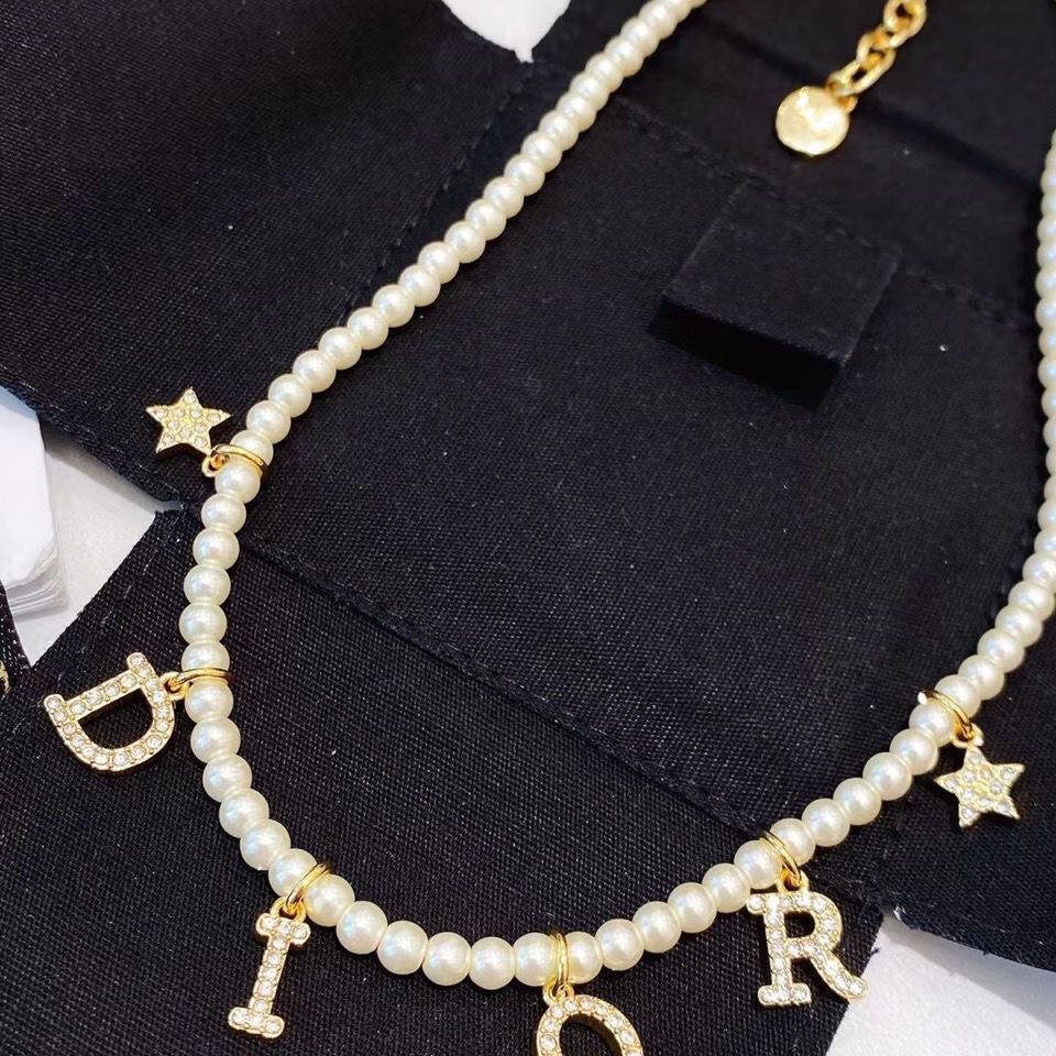 Dior necklace  -4