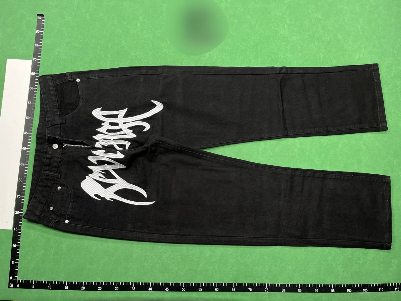 Revenge Jeans -3