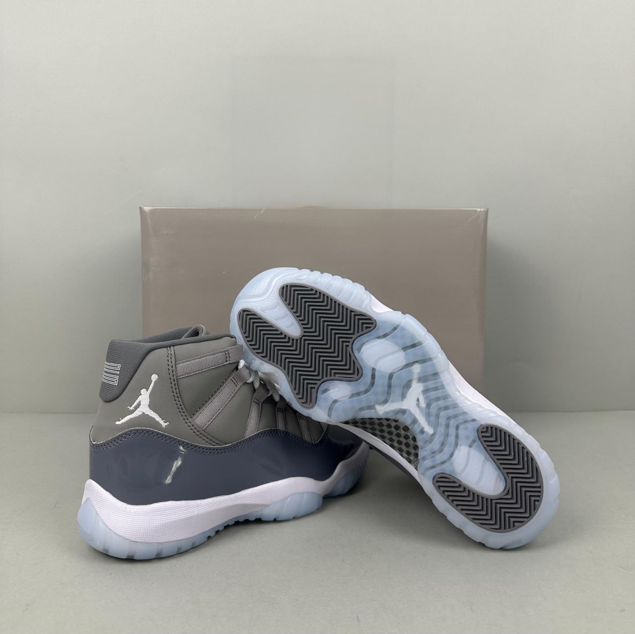 Jordan 11 -4