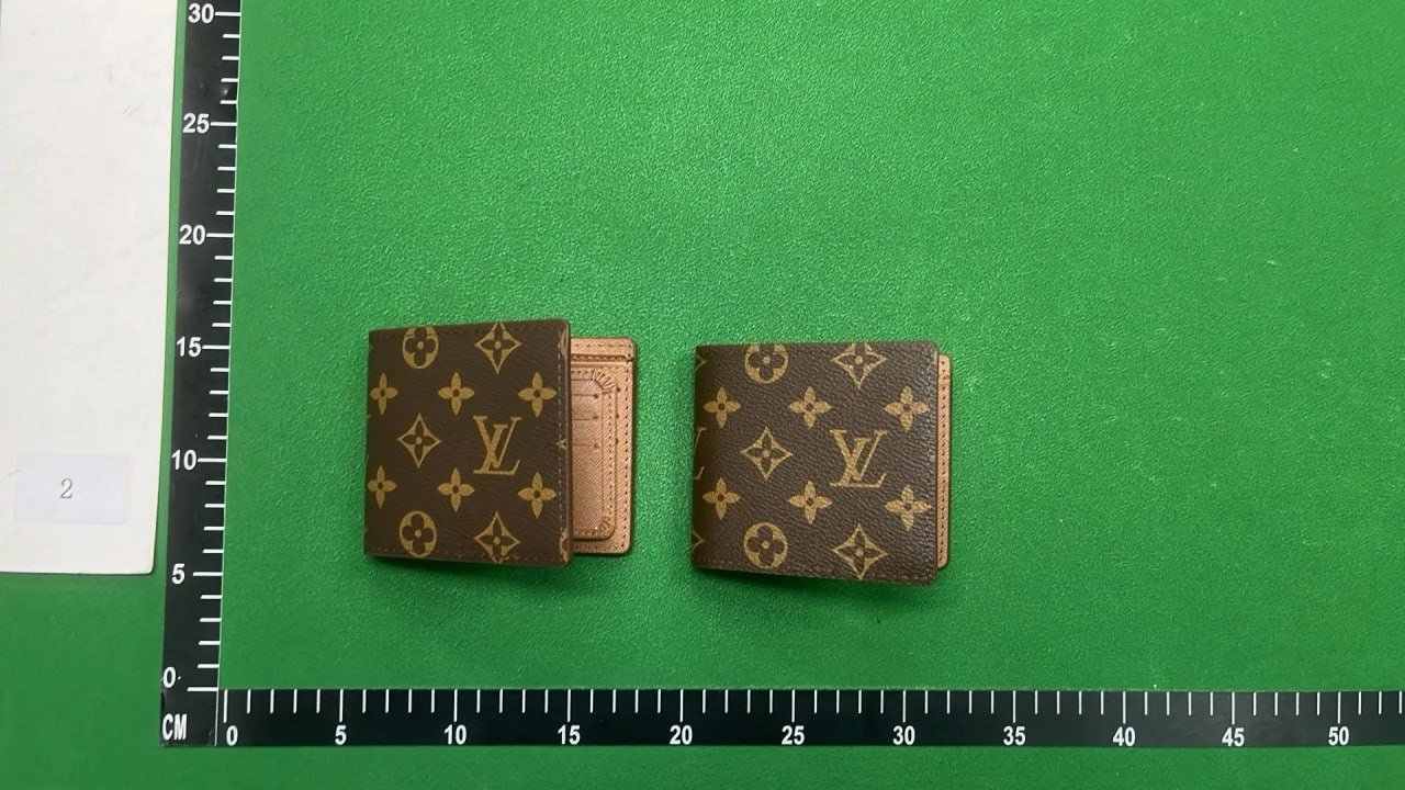 LV Wallet -4