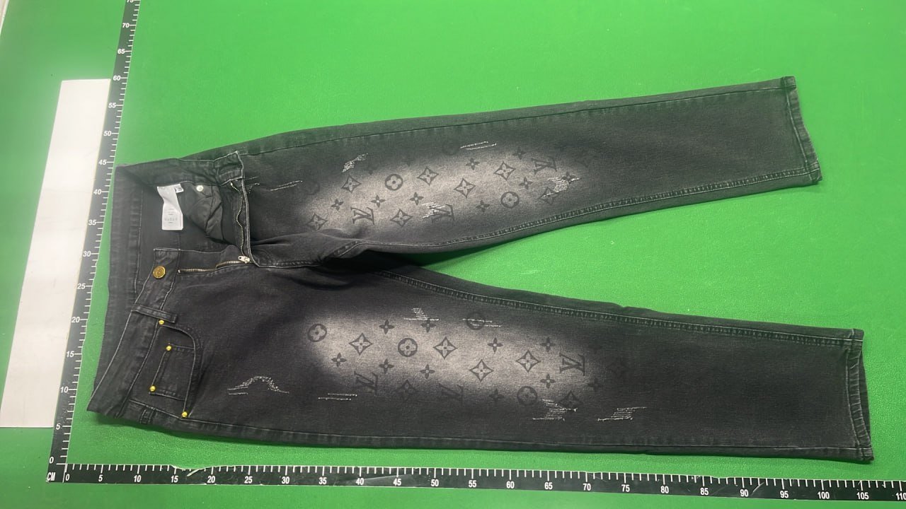 Louis Vuitton Jeans -3