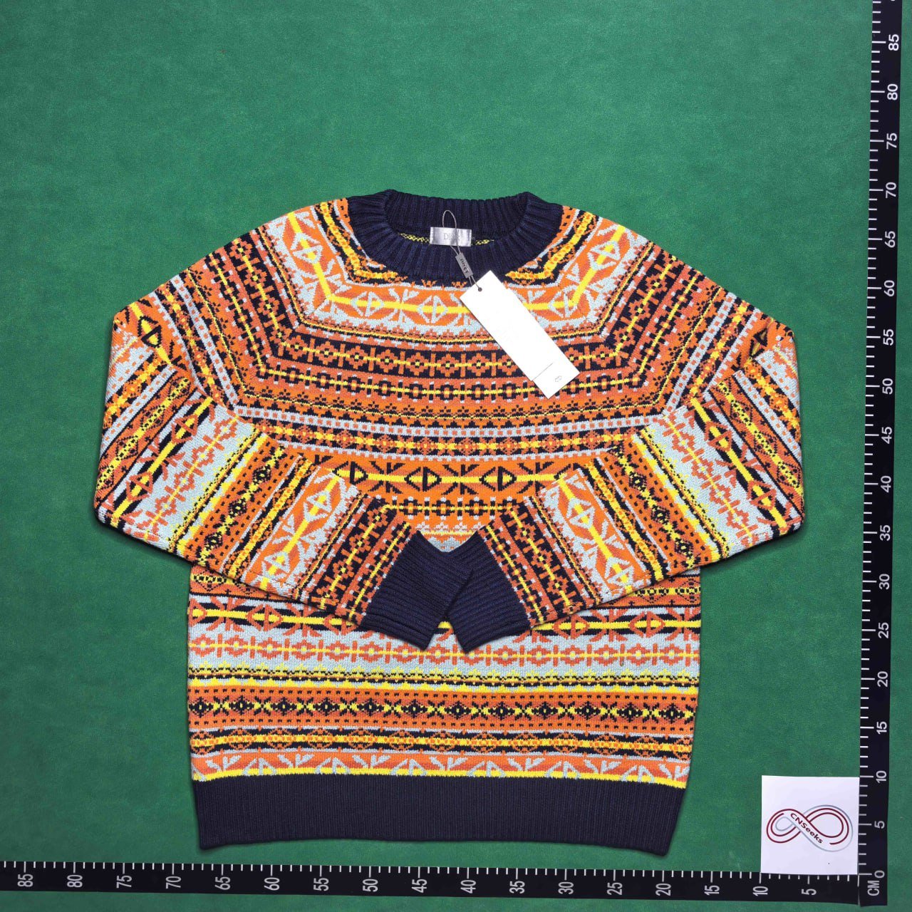 Dior sweater -4