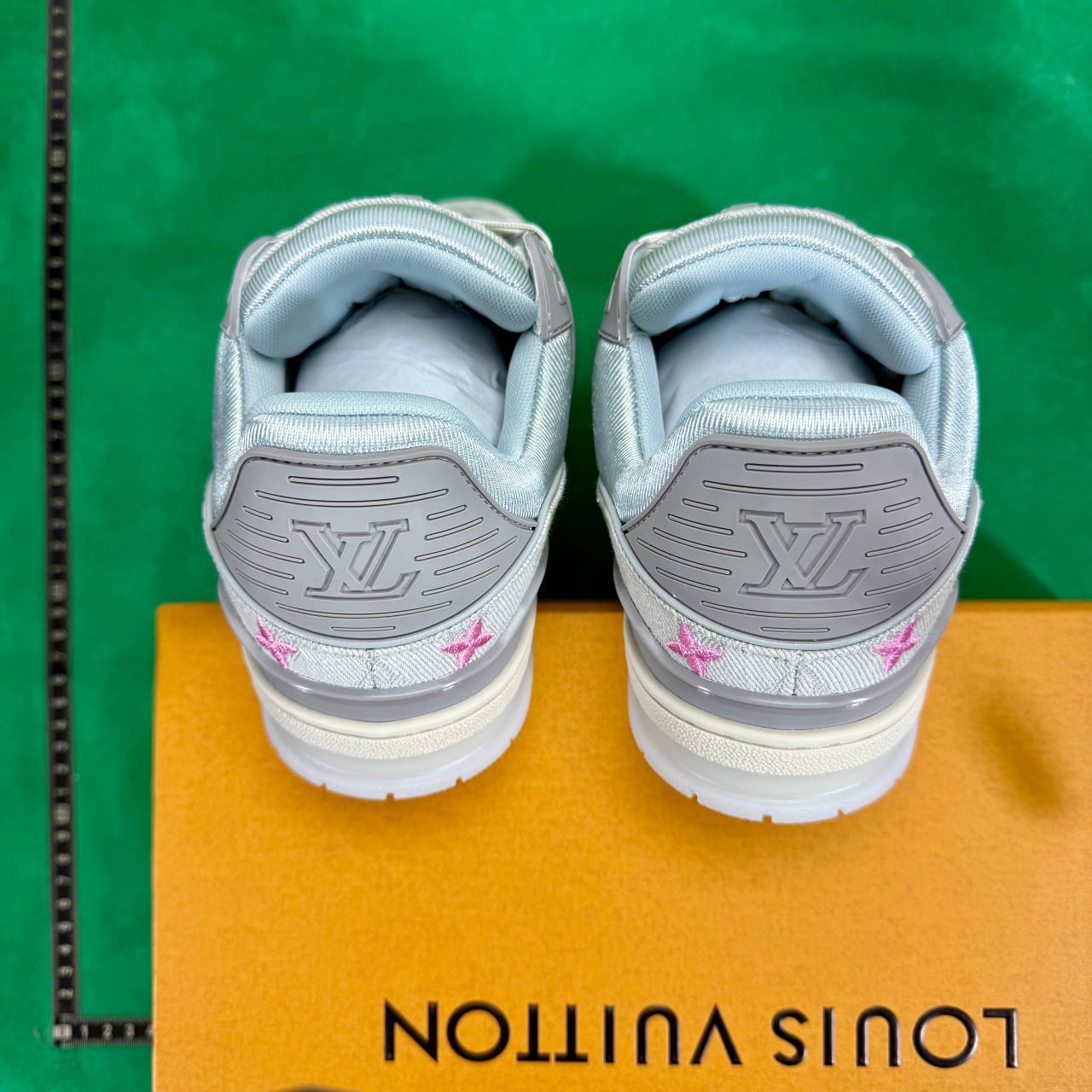 LOUIS VUITTON Trainer -5