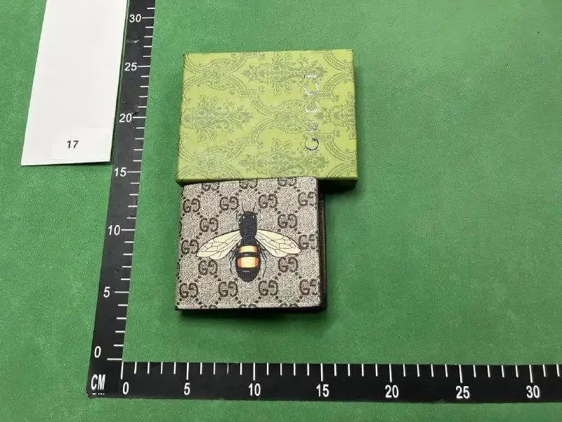 Gucci wallet -5