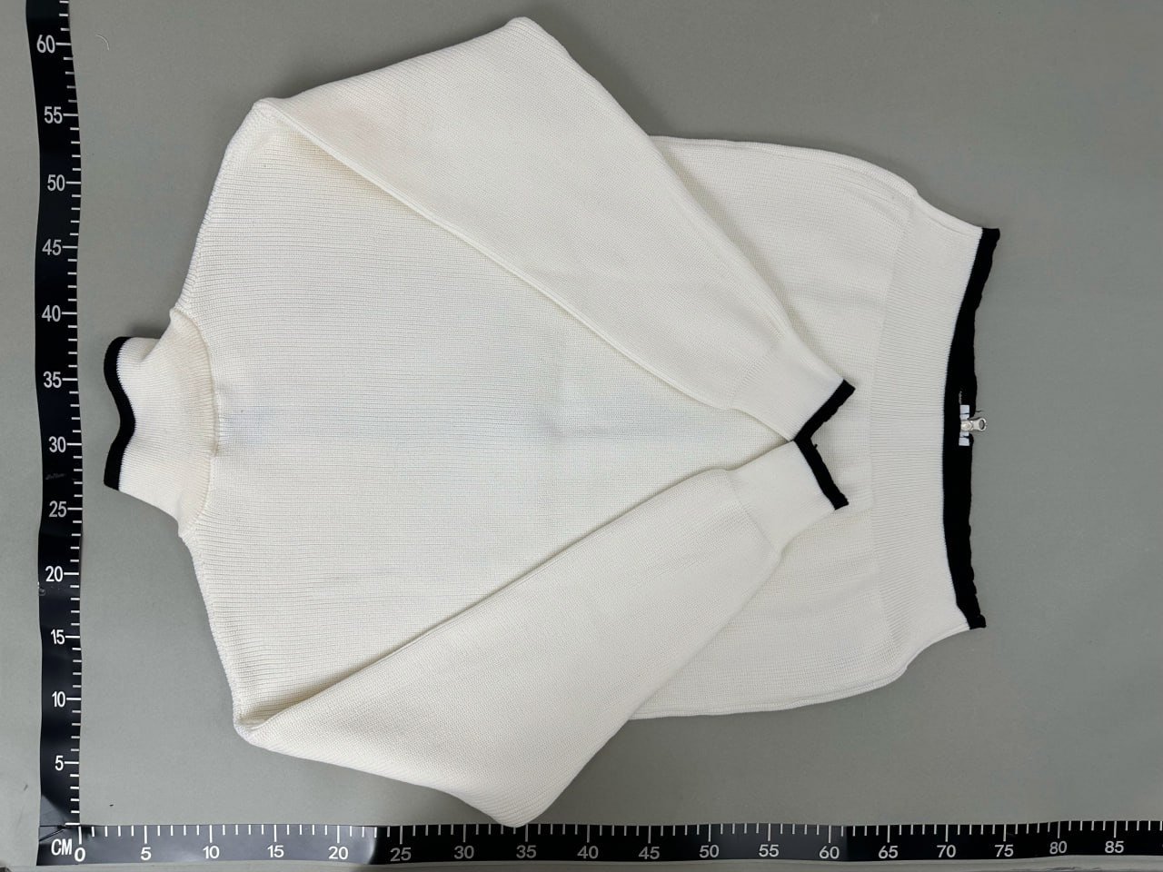 Lacoste Sweater -3