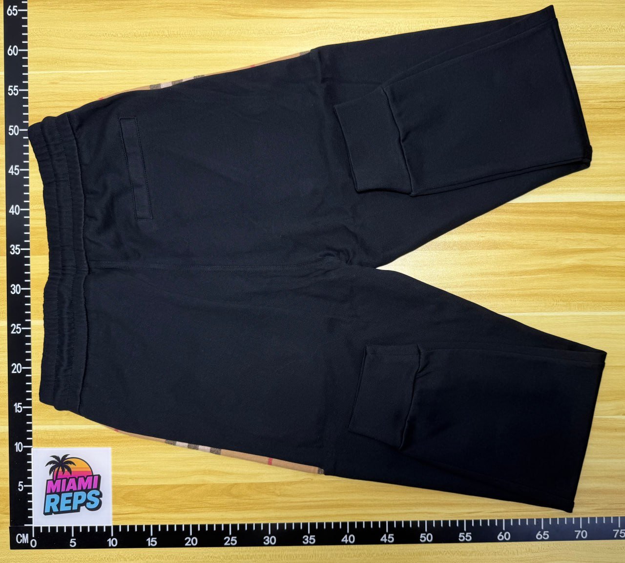 Burberry Pants -3