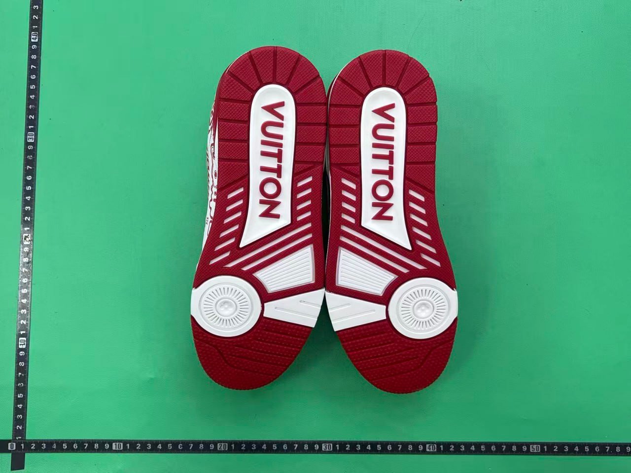 LV Trainer Shoes -3
