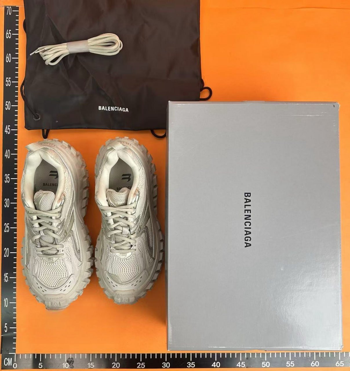 Balenciaga Defender -4