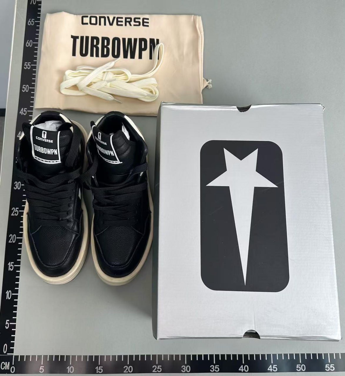 Converse shoes -4
