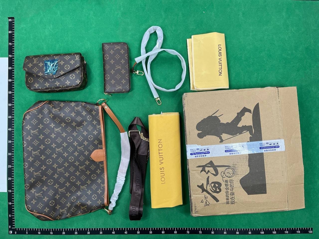 Louis Vuitton bags -4