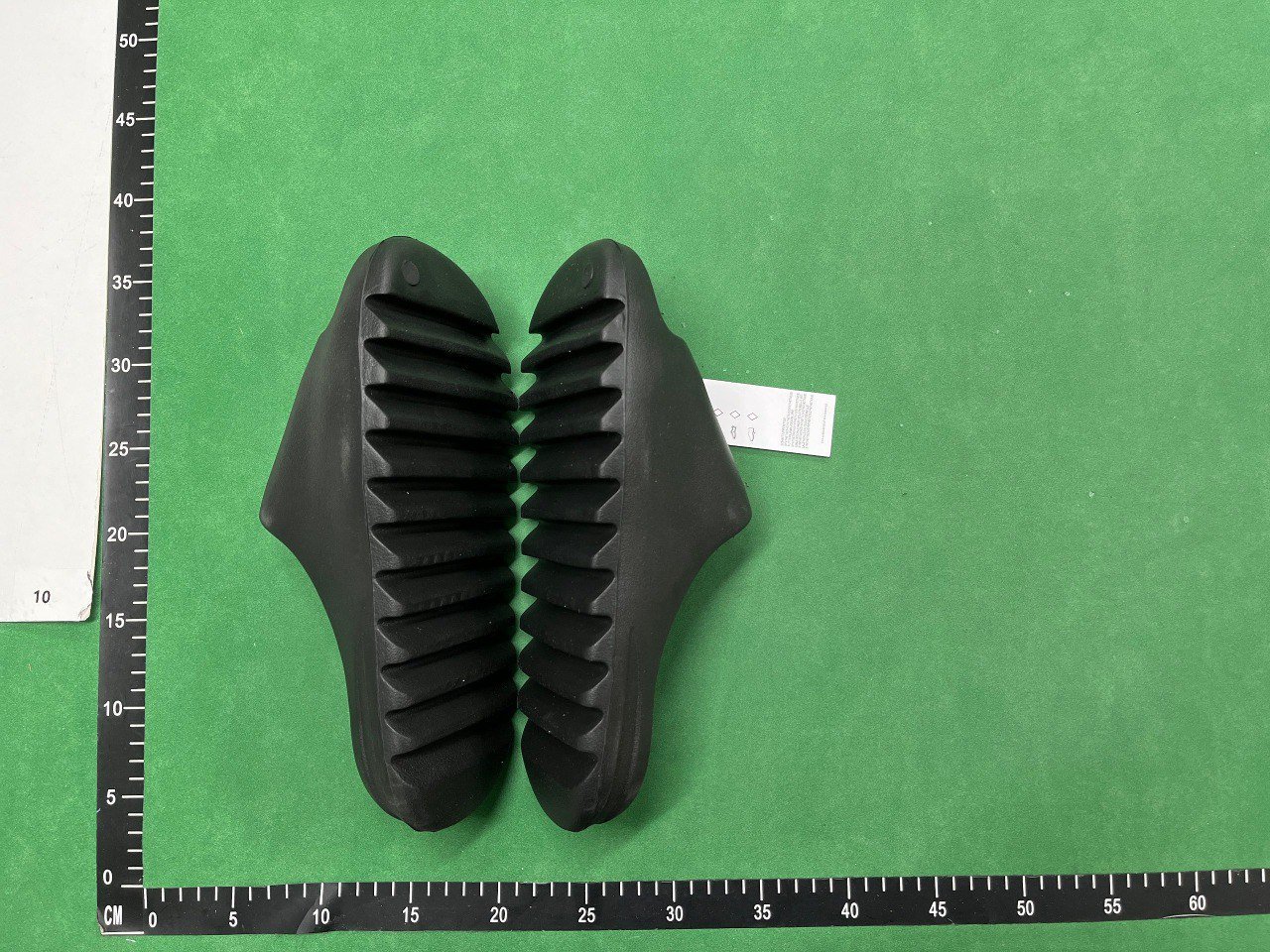 Adidas Yeezy Slide                                                                                                             -2
